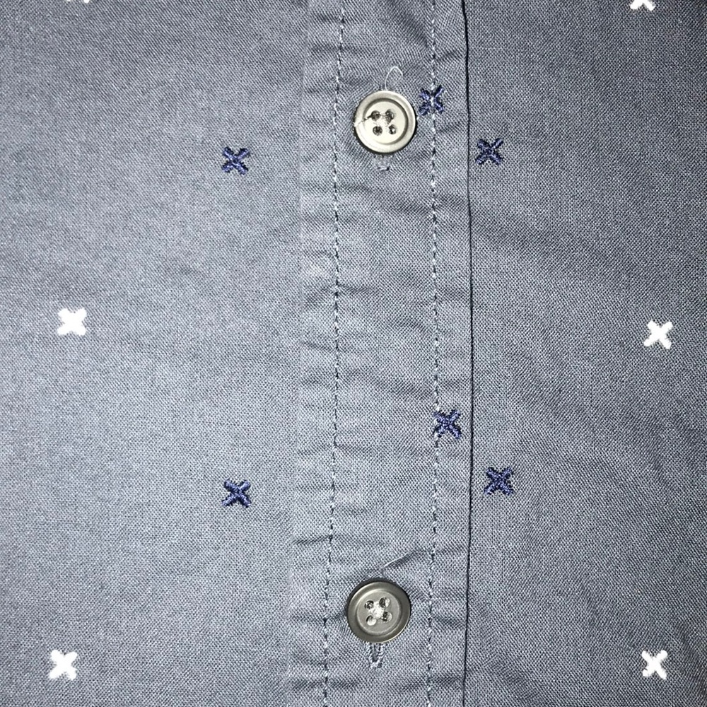 Merona Men’s short sleeve button down- XL